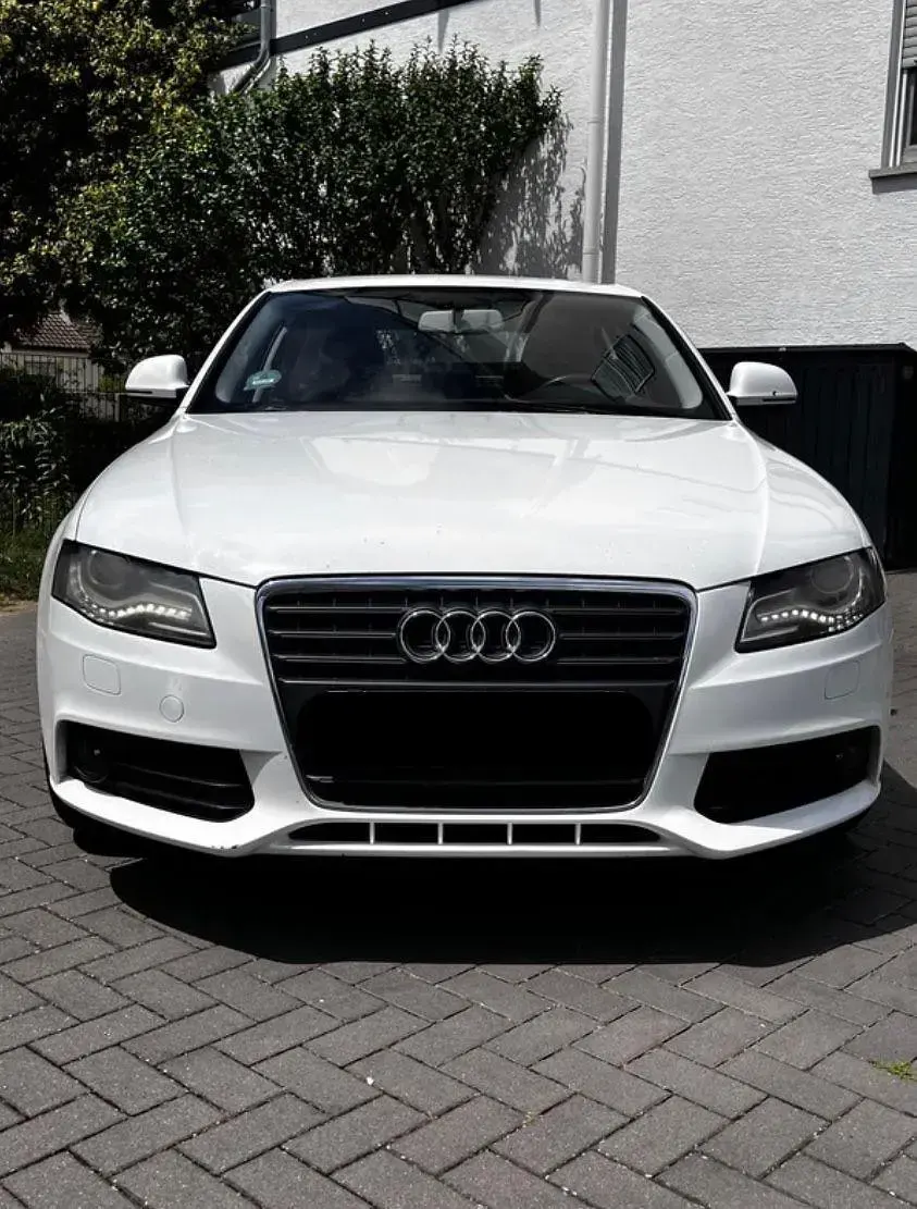 Gebraucht Audi A4 Ambition 143 PS (105 kW) 2008 Weiß Limousine