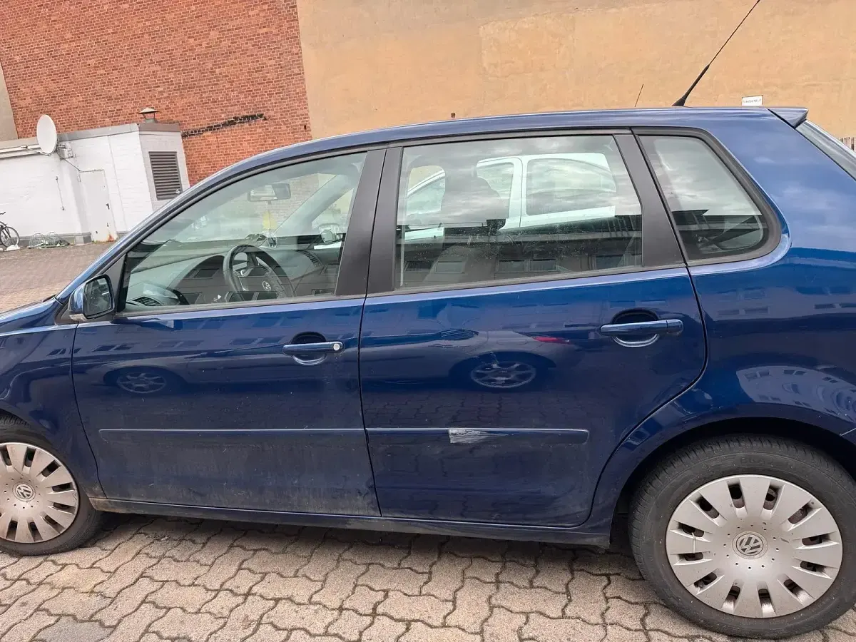 Gebraucht VW Polo 65 PS (47 kW) 2007 Blau Kleinwagen