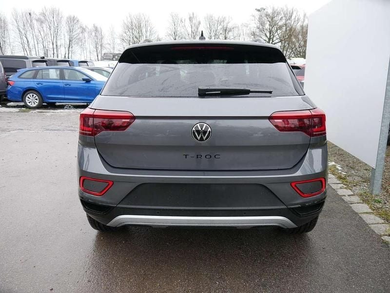 Neu VW T-Roc Style 150 PS (110 kW) 2025 Indiumgrau metallic/dach... SUV