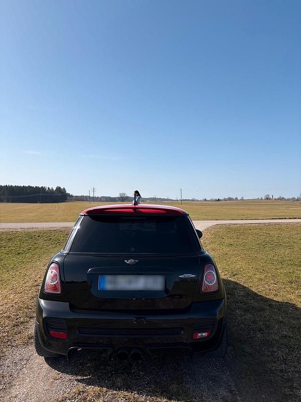 Gebraucht Mini John Cooper Works 211 PS (155 kW) 2012 Schwarz Kleinwagen