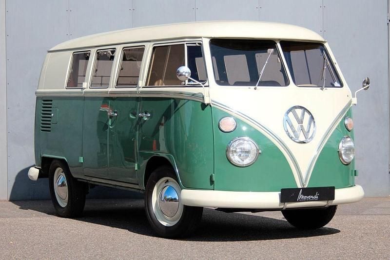 Grün Gebraucht 1964 VW T1 Van | 54.900 € - Bild 1/4