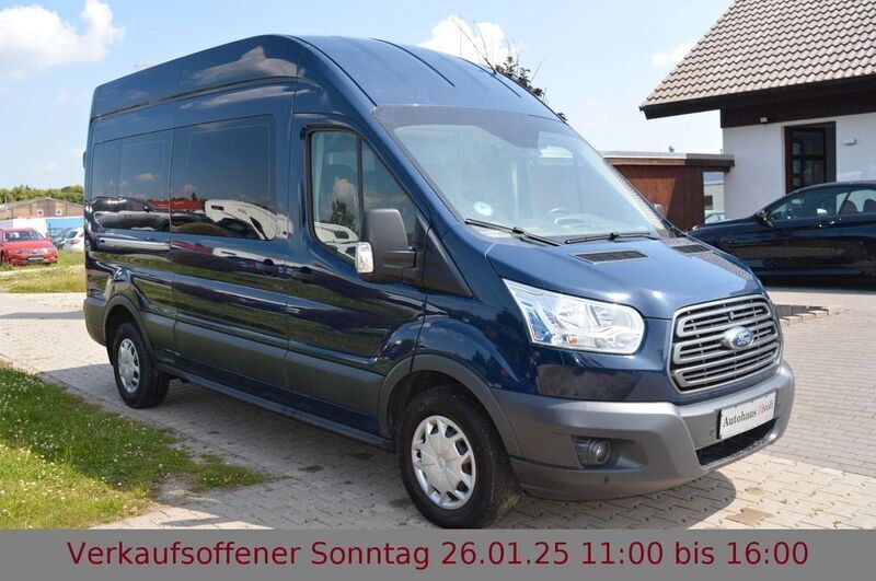 Blau Gebraucht 2018 Ford Transit Kombi | 19.540 € (Fairer Preis) - Bild 1/4