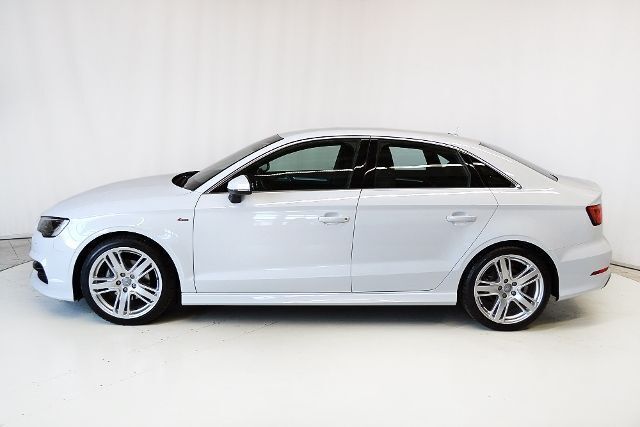 Gebraucht Audi A3 Ambition 125 PS (91 kW) 2015 Weiß metallic Limousine