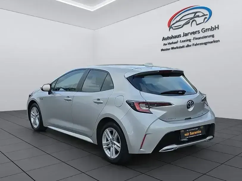 Gebraucht Toyota Corolla Business Edition 179 PS (131 kW) 2019 Silber Limousine