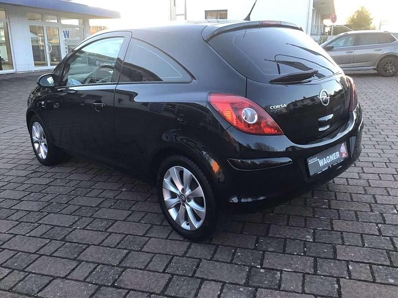 Gebraucht Opel Corsa Active 87 PS (63 kW) 2014 Graphitschwarz Limousine