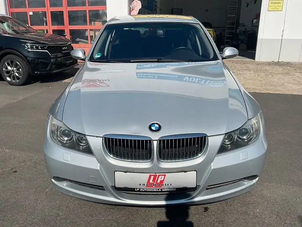 Gebraucht BMW 325 Performance 218 PS (160 kW) 2005 Silber Limousine