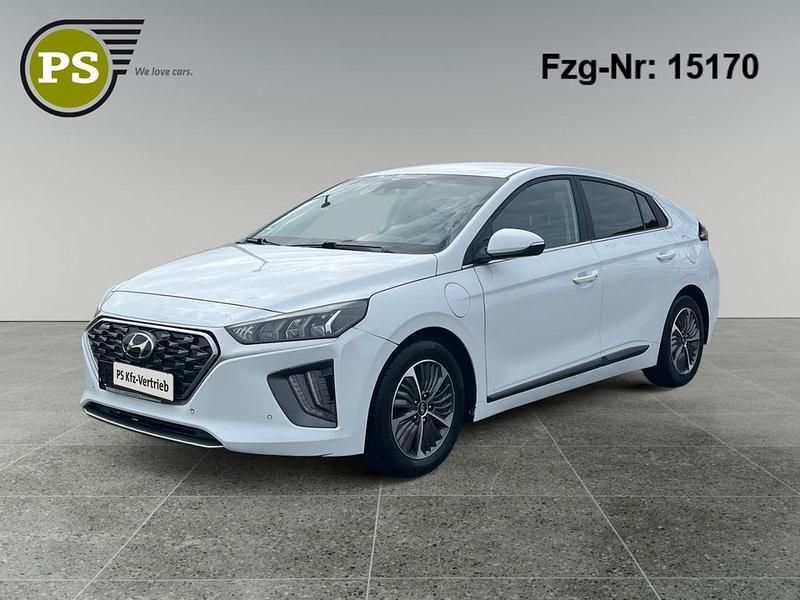 Weiß Gebraucht 2022 Hyundai Ioniq Advantage Kleinwagen | 13.980 € (Guter Preis) - Bild 1/4