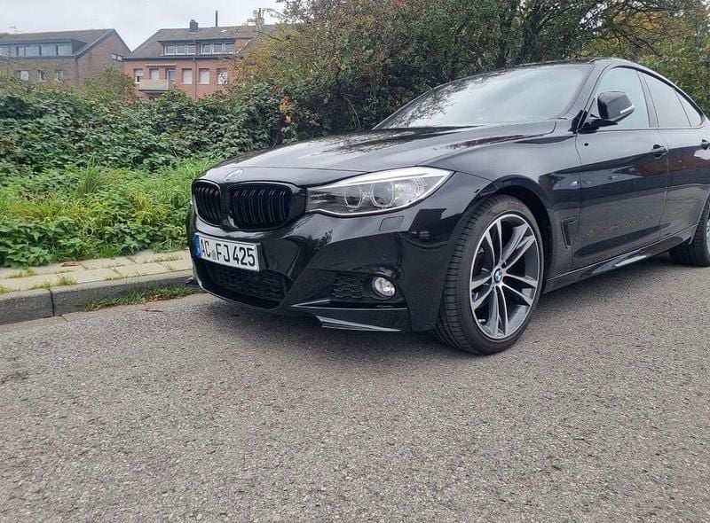 Gebraucht BMW 320 Gran Turismo M Sport 190 PS (139 kW) 2016 Schwarz Limousine