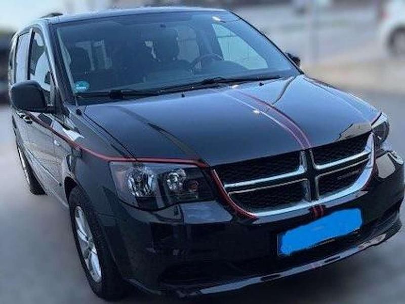 Używany Dodge Grand Caravan SXT 287 KM (211 kW) 2016 Czarny Minivan