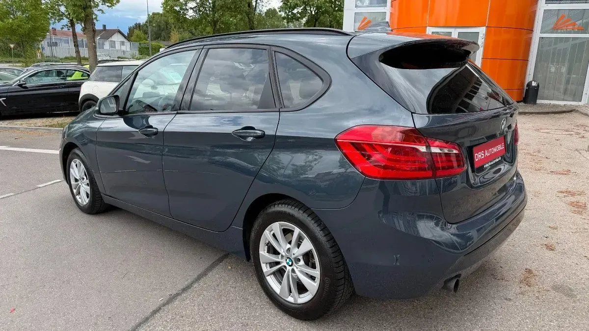 Gebraucht BMW 218 Active Tourer Sport Line 136 PS (100 kW) 2014 Grau Van / Kleinbus
