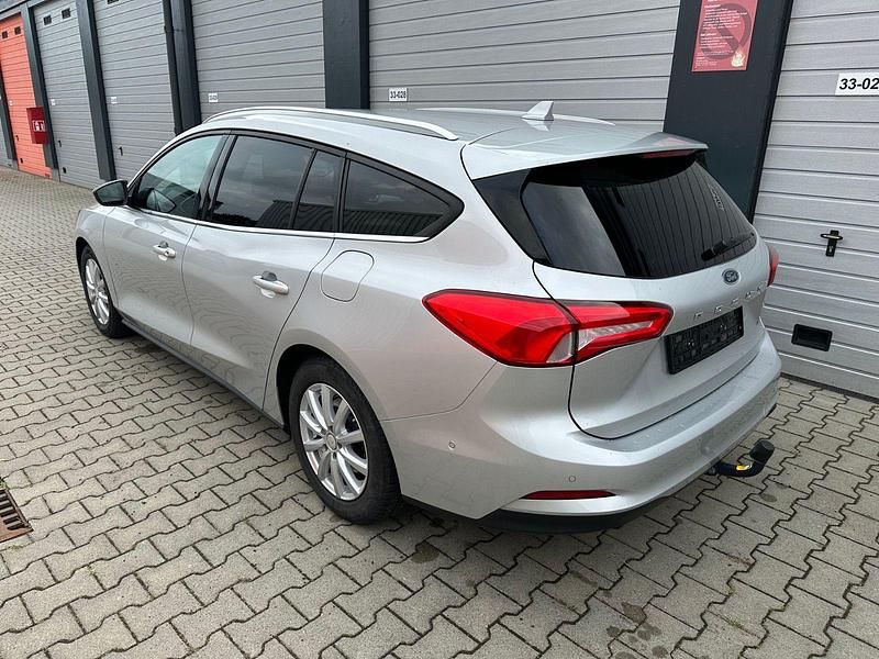 Używany Ford Focus 150 KM (110 kW) 2020 Srebrny Kombi