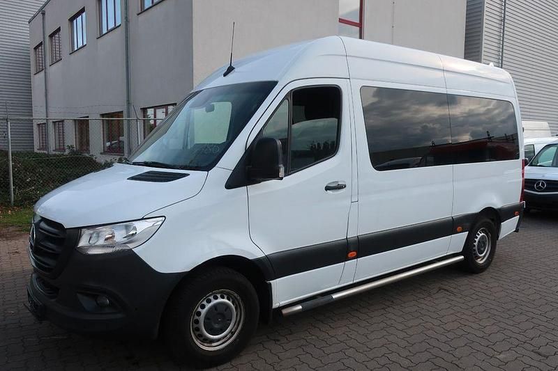Gebraucht Mercedes Sprinter 143 PS (105 kW) 2019 Arktikweiss Van