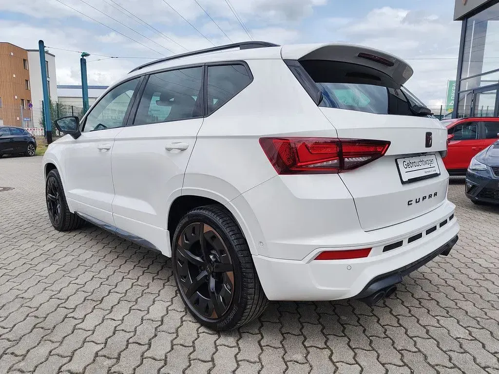 Gebraucht Cupra Ateca 300 PS (220 kW) 2023 Weiss / bila weiss SUV