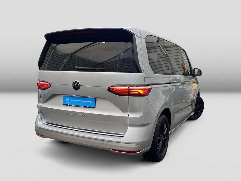 Gebraucht VW Multivan Style 150 PS (110 kW) 2025 Silber Van