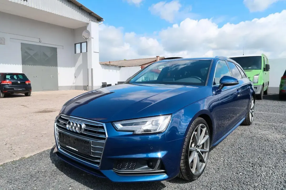 Gebraucht Audi A4 S-Line 218 PS (160 kW) 2016 Blau Kombi