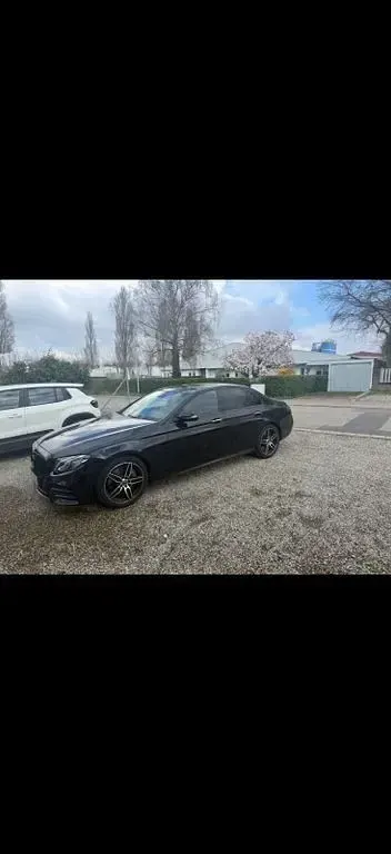 Gebraucht Mercedes E400 AMG 333 PS (244 kW) 2017 Schwarz Limousine