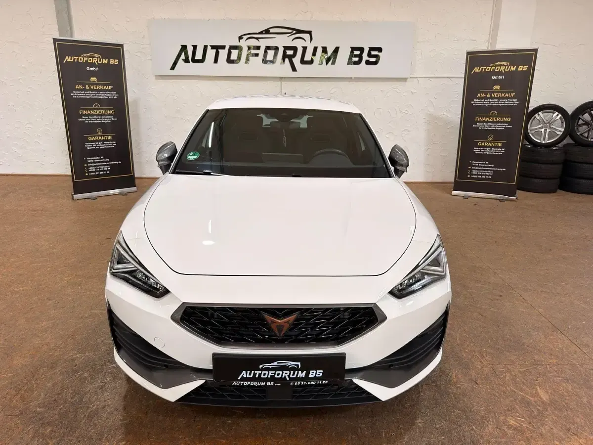 Gebraucht Cupra Leon VZ 150 PS (110 kW) 2023 Weiß Limousine
