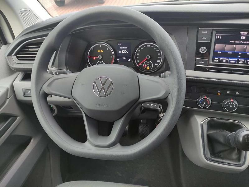 Gebraucht VW T6.1 110 PS (80 kW) 2024 Candyweiß Van