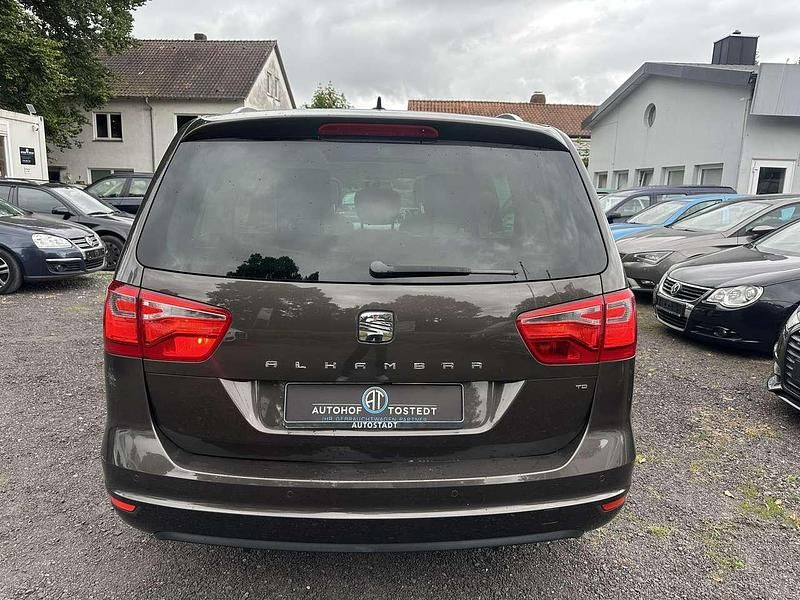 Gebraucht Seat Alhambra Style 140 PS (102 kW) 2014 Beige Van / Kleinbus