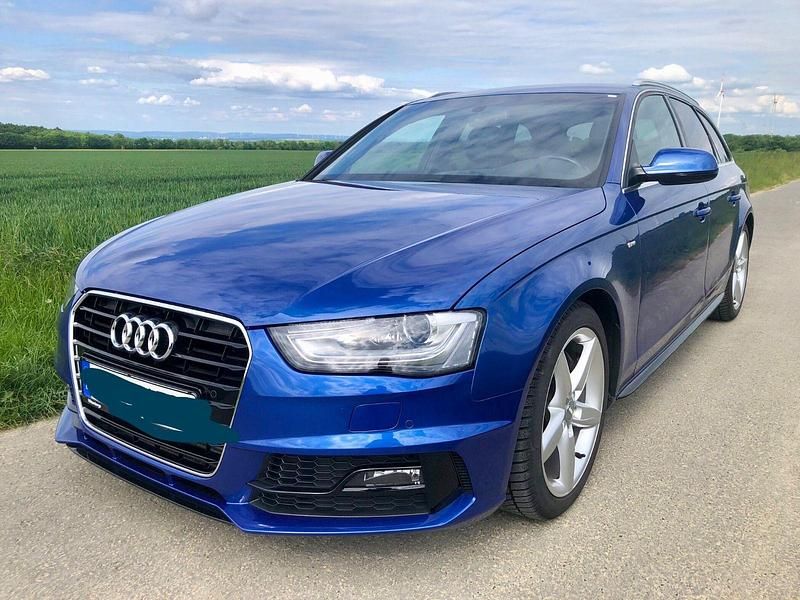 Gebraucht Audi A4 S-Line 245 PS (180 kW) 2015 Blau Kombi