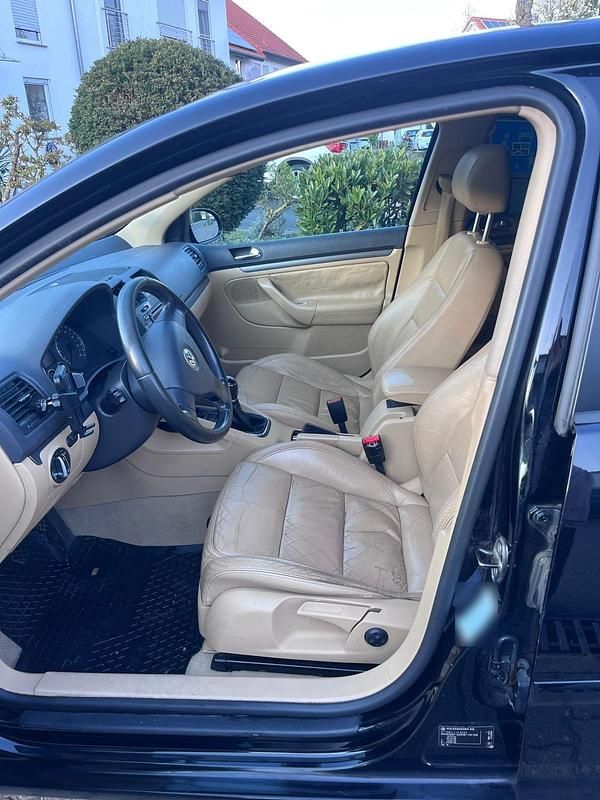 Gebraucht VW Golf V 140 PS (102 kW) 2005 Schwarz Kleinwagen