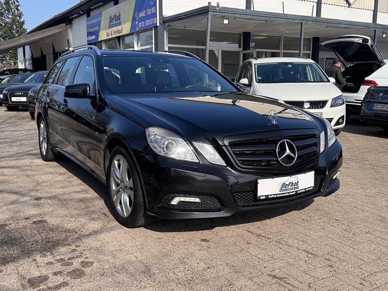 Gebraucht Mercedes E350 231 PS (169 kW) 2010 Schwarz Kombi