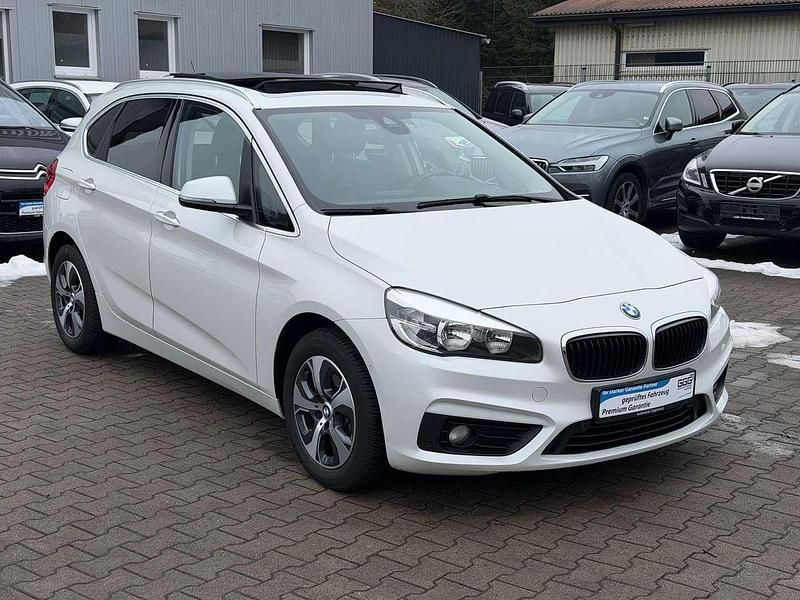 Gebraucht BMW 216 Advantage 116 PS (85 kW) 2017 Mineralweiss metallic Van / Kleinbus