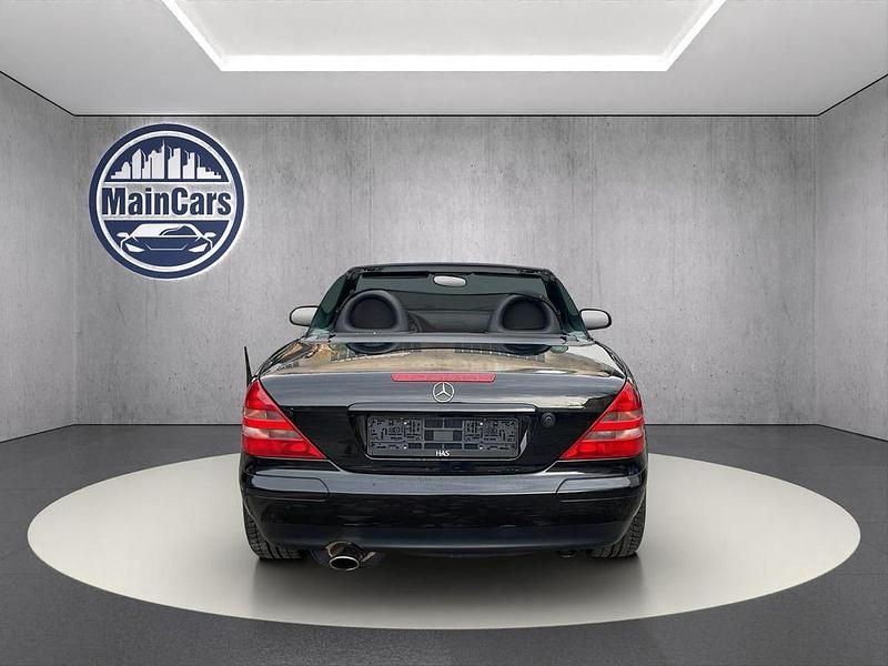 Gebraucht Mercedes SLK200 135 PS (99 kW) 2000 Schwarz Cabrio