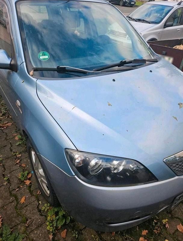 Second-hand Mazda 2 89 CP (65 kW) 2006 Albastru Hatchback