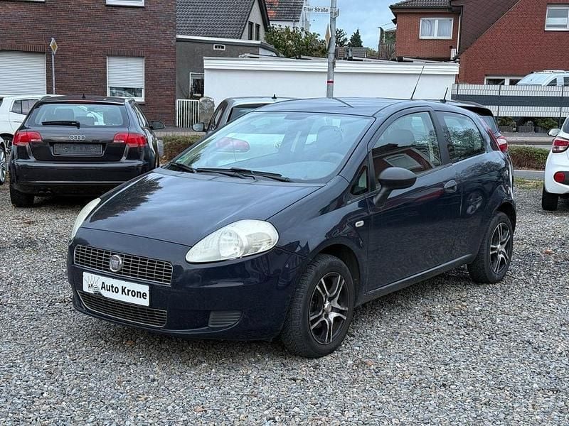Blau Gebraucht 2009 Fiat Grande Punto Active Kleinwagen | 1.000 € (Superpreis) - Bild 1/4
