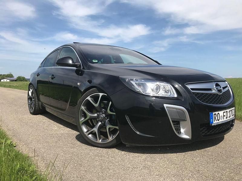 Gebraucht Opel Insignia OPC 325 PS (239 kW) 2011 Schwarz Limousine