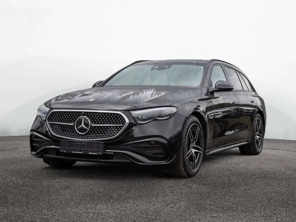 Gebraucht Mercedes E300 AMG 197 PS (144 kW) 2025 Schwarz metalliclack obsidians Kombi