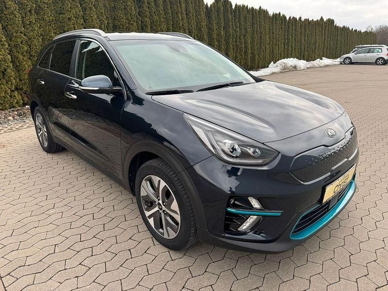 Gebraucht Kia e-Niro Vision 100 kW (136 PS) 2021 Blau SUV