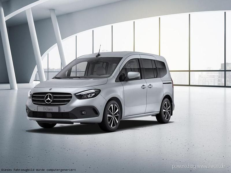 Gebraucht Mercedes T180 Progressive 116 PS (85 kW) 2022 Helvinsilber metallic Van / Kleinbus