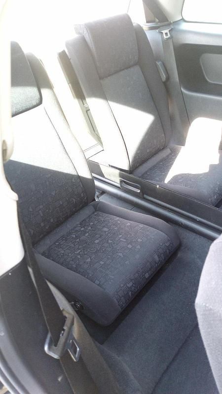 Blau Gebraucht 2002 Opel Zafira Kombi | 450 € - Bild 1/4