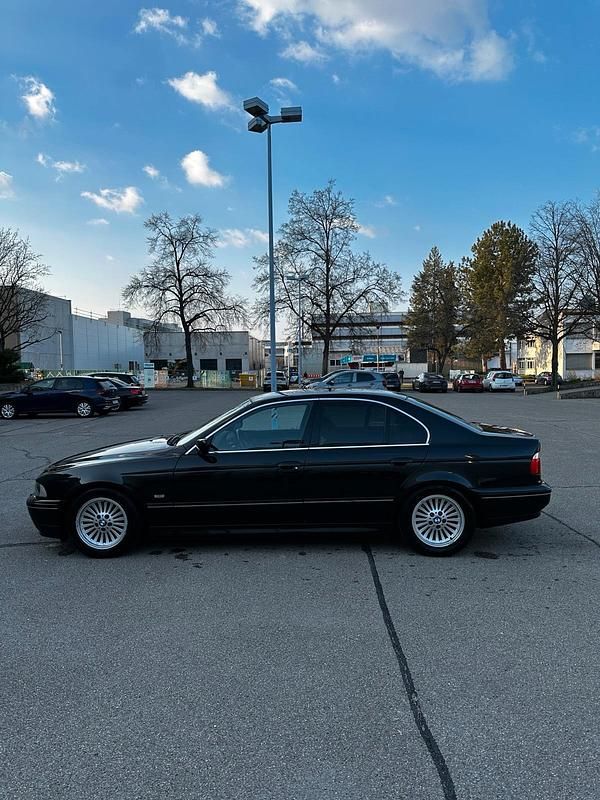 Gebraucht BMW 525 163 PS (119 kW) 2003 Schwarz Limousine