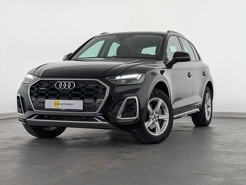 Gebraucht Audi Q5 S-Line 204 PS (150 kW) 2023 Mythosschwarz SUV