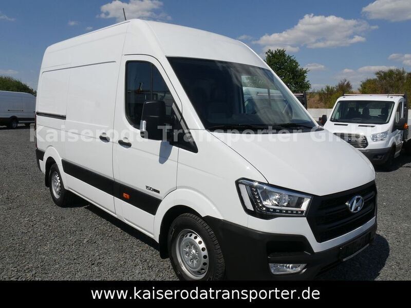 Weiß Gebraucht 2019 Hyundai H 350 Van | 26.900 € - Bild 1/3