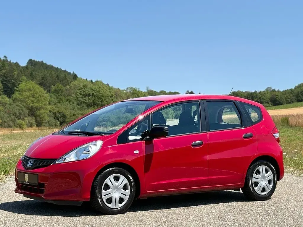 Gebraucht Honda Jazz S Cool 90 PS (66 kW) 2014 Rot Kleinwagen