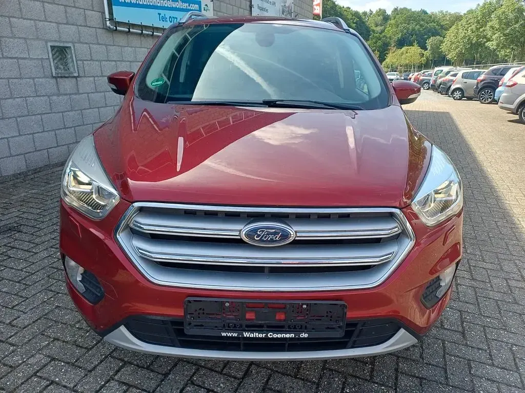 Gebraucht Ford Kuga Cool & Connect 150 PS (110 kW) 2018 Rot SUV