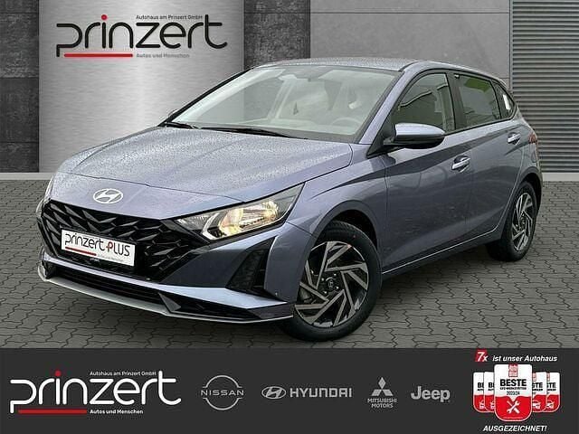Andere farbe Gebraucht 2022 Hyundai i20 Trend Kleinwagen | 21.470 € - Bild 1/2