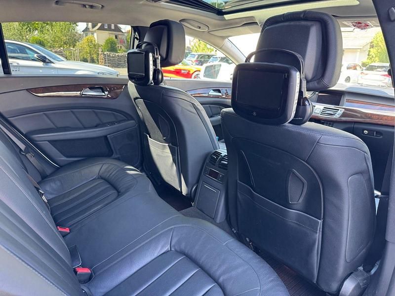 Weiß Gebraucht 2013 Mercedes CLS350 Shooting Brake Kombi | 15.900 € (Fairer Preis) - Bild 1/4
