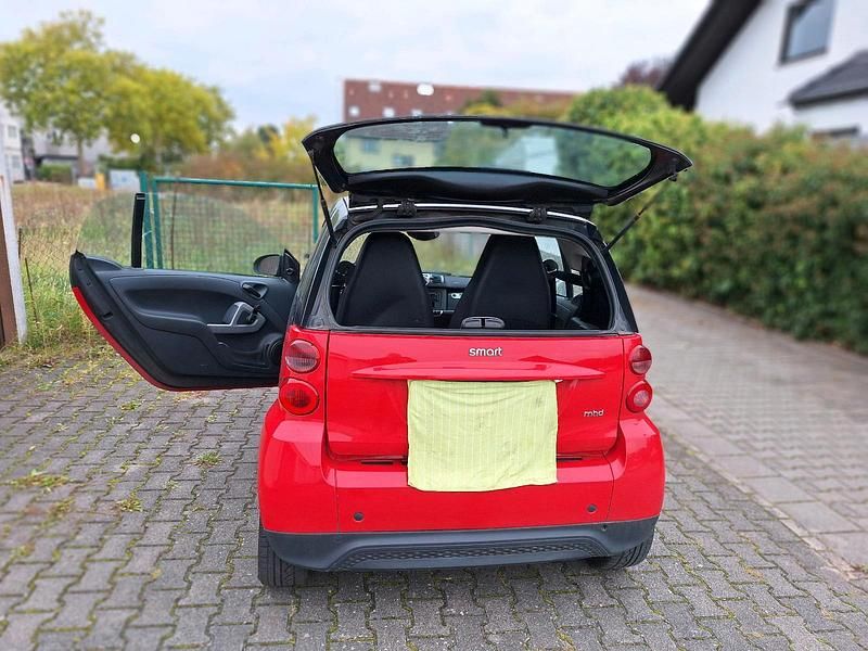 Rot Gebraucht 2012 Smart ForTwo Coupé Kleinwagen | 3.333 € (Guter Preis) - Bild 1/4