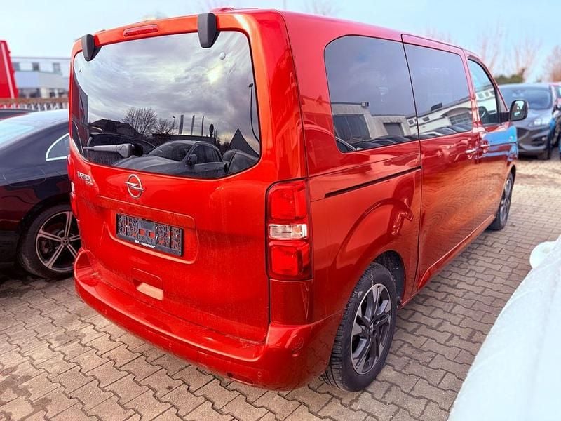 Gebraucht Opel Zafira Elegance 150 PS (110 kW) 2020 Rot Van / Kleinbus