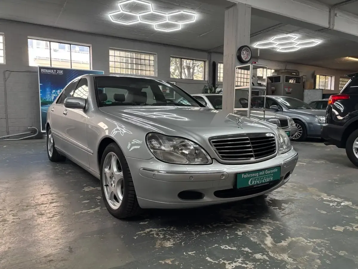 Gebraucht Mercedes S320 224 PS (164 kW) 2002 Silber Limousine