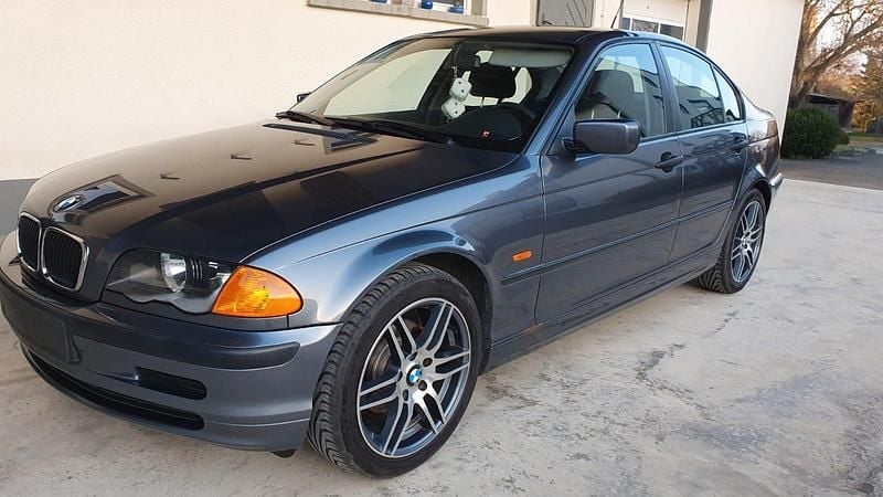 Second-hand BMW 316 Basis 105 CP (77 kW) 2000 Gri Berlinǎ