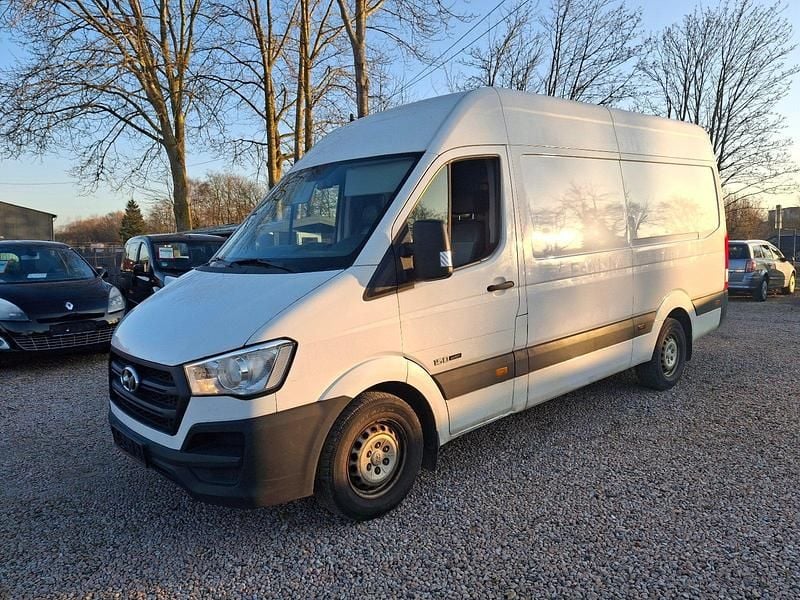 Gebraucht Hyundai H 350 150 PS (110 kW) 2017 Weiß Van