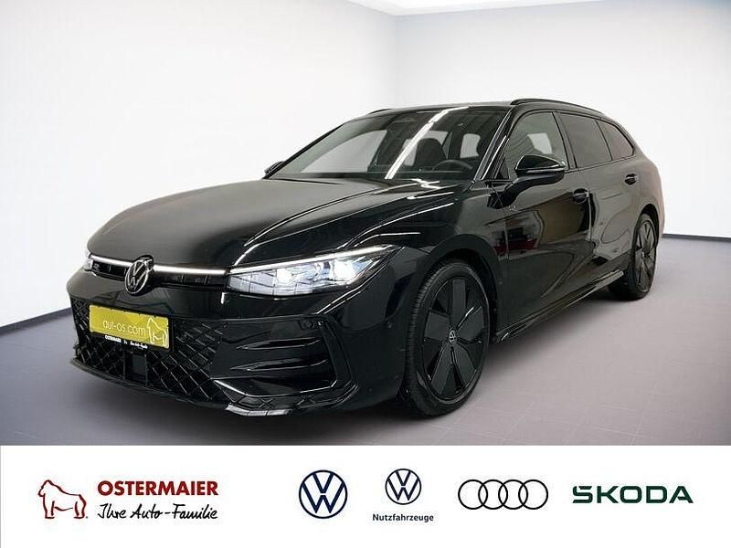 Gebraucht VW Passat R-line 193 PS (141 kW) 2025 Grenadillschwarz metallic Kombi