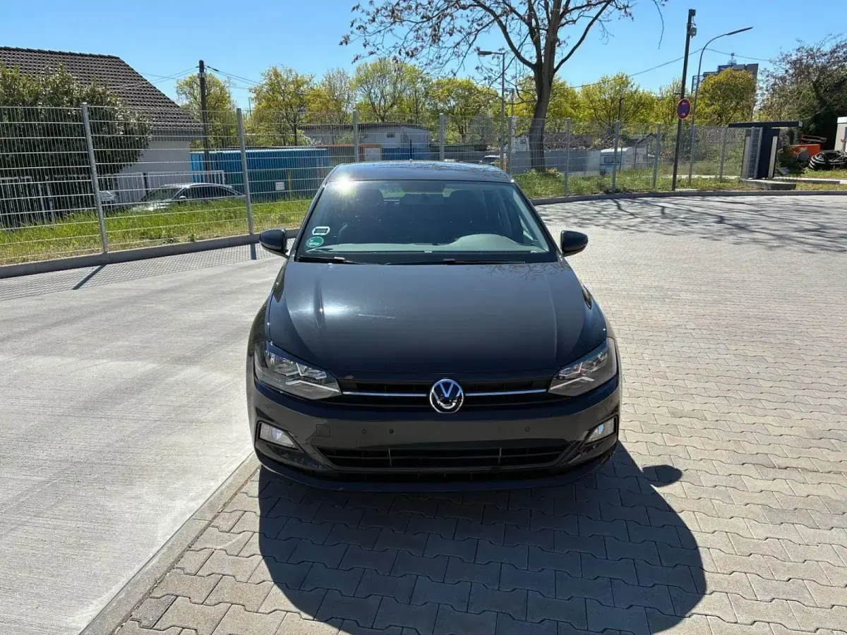 Usata VW Polo Comfortline 95 CV (69 kW) 2021 Grigio Utilitaria