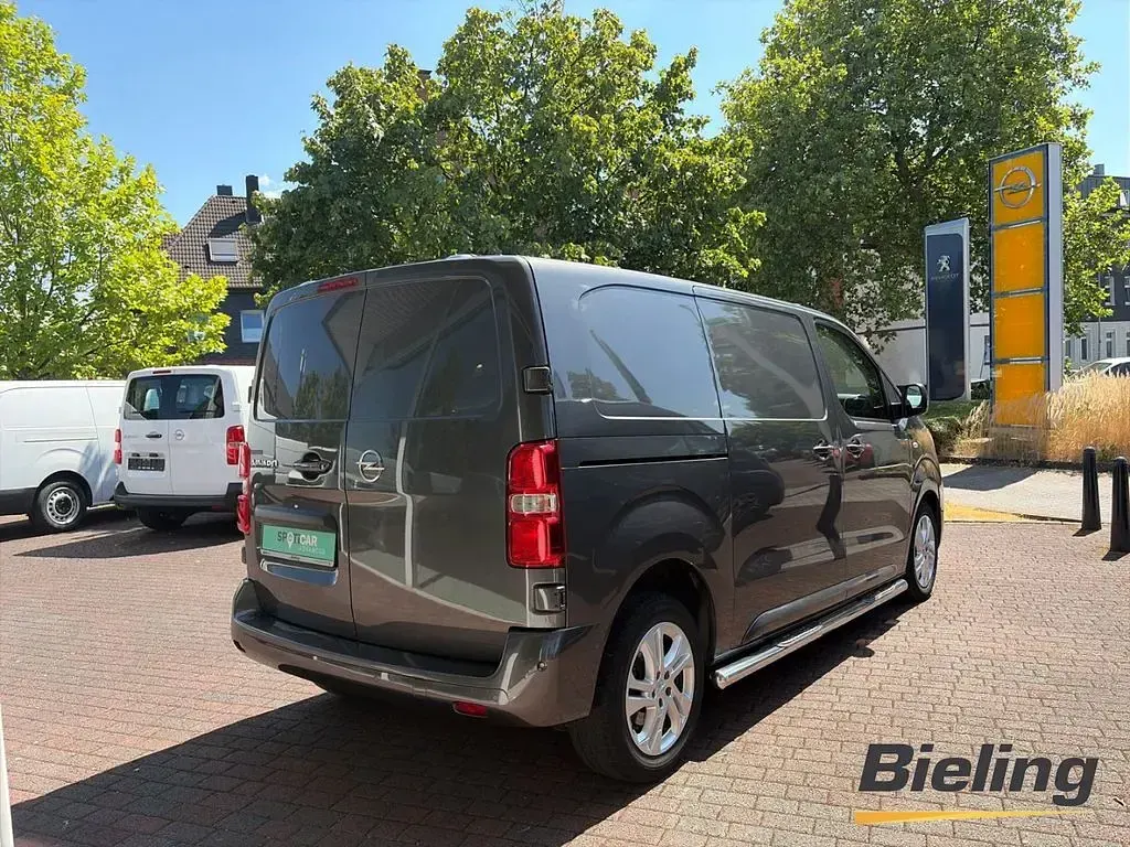 Gebraucht Opel Vivaro Innovation 177 PS (130 kW) 2020 Grau Van / Kleinbus